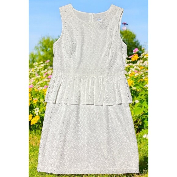 B. Smart Dresses & Skirts - B. Smart Dress Women’s 12 White Eyelet Sleeveless Cotton Lined Peplum Hem